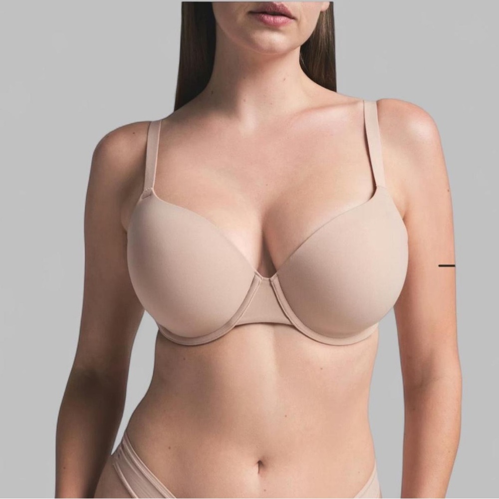 SKIMS *NWT FITS EVERYBODY T-SHIRT BRA | COLOR: MICA